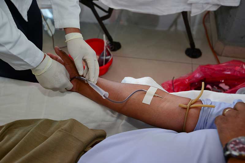 Convoca Cruz Roja a campaña de donación voluntaria de sangre