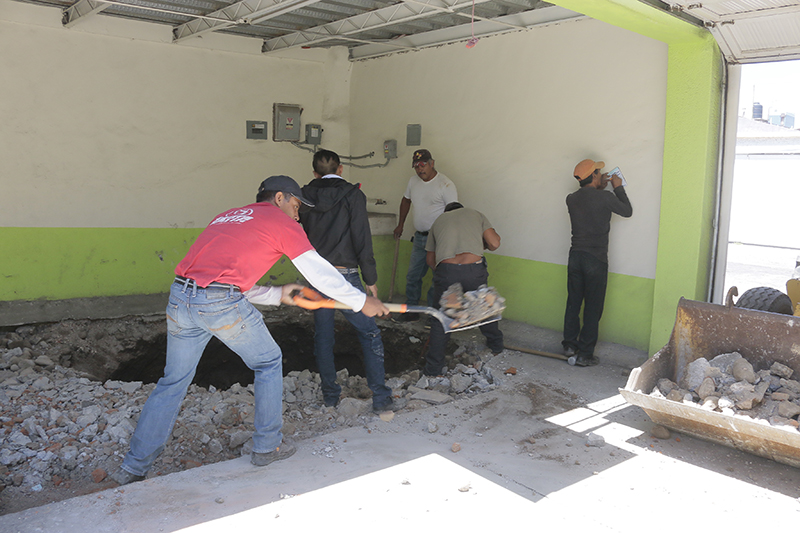 Prosiguen obras para reparar el socavón de Colonia San Bernardino
