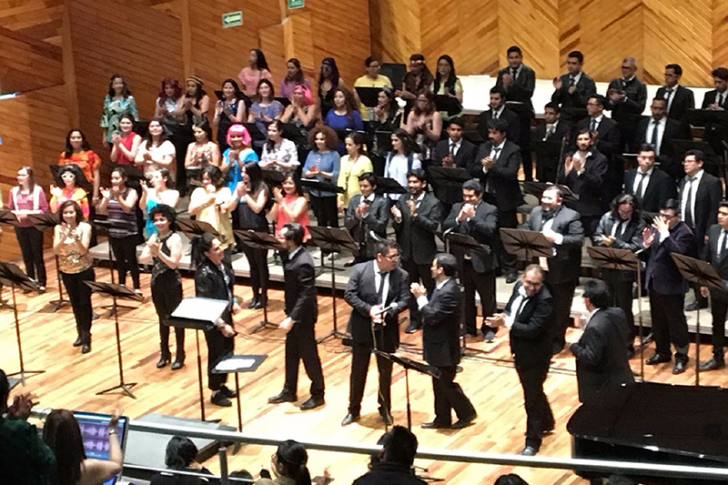 Ofrece Coro Polifónico concierto basado en Queen y The Beatles