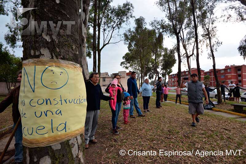 Vecinos se oponen a la destrucción de un parque en la colonia Independencia de Toluca