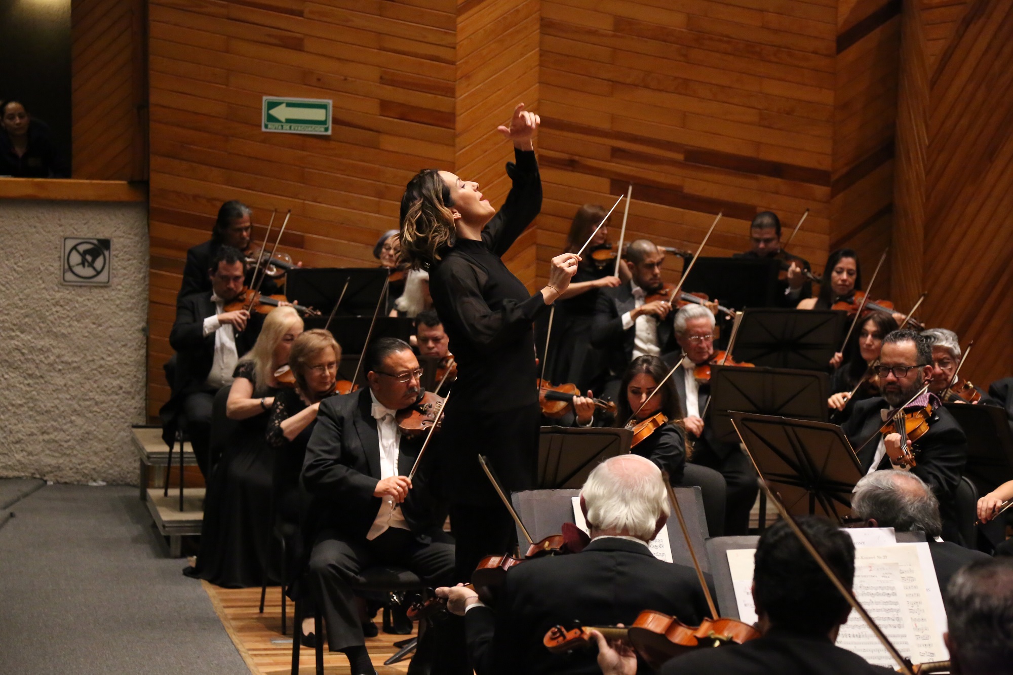 Fusionan talentos Alondra de la Parra y Osem en concierto