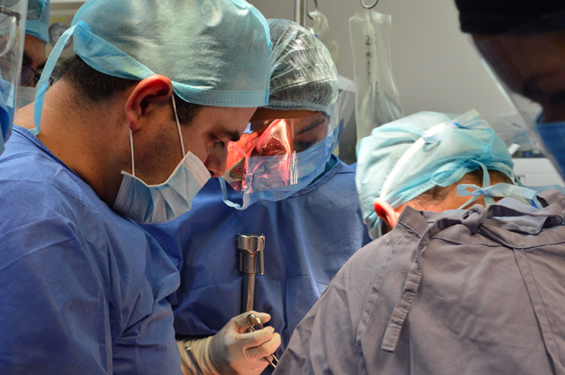 Practican satisfactoriamente primer hepatectomía en Edoméx