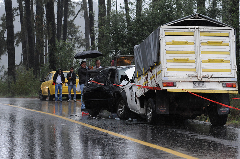 Fallece mujer en accidente en las faldas del Nevado de Toluca