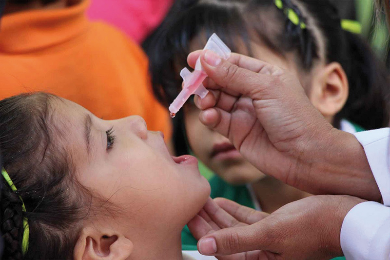 Aplican a niñas 164 mil vacunas contra el Papiloma