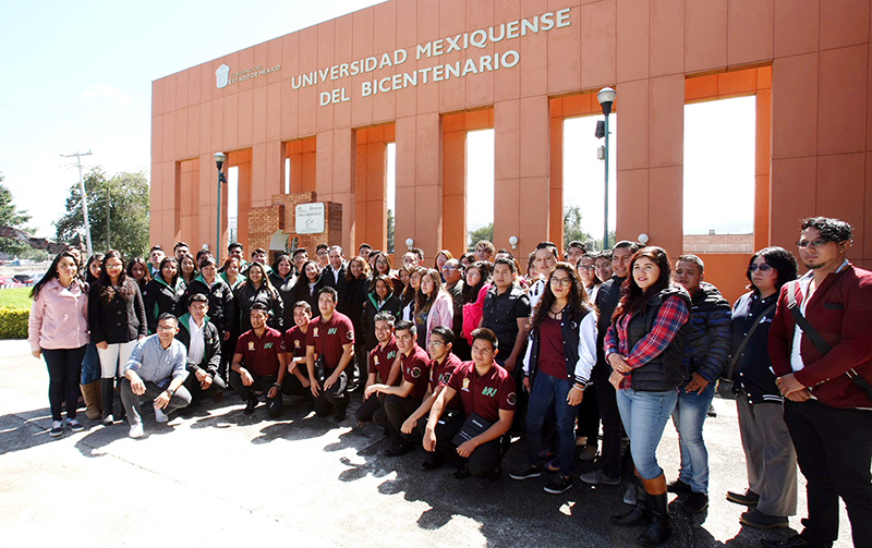 Van 139 estudiantes universitarios a intercambios en el extranjero