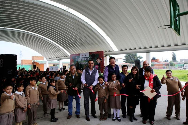 Invierten 2.6 mdp en infraestructura para escuela de Metepec