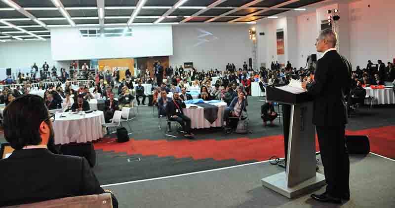 Destinan cifra millonaria a ciencia y tecnología