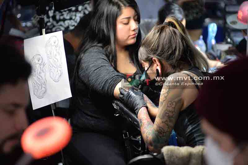 Más de cien artistas en la Expo Tatto Rock Show de Metepec