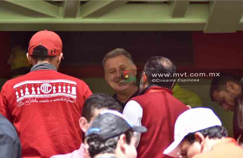 Asiste DT de la Selección Mexicana a ver el Toluca-Puebla