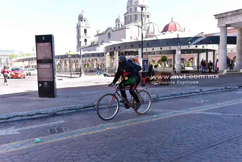 Mejora calidad del aire en Toluca por desuso de automóviles