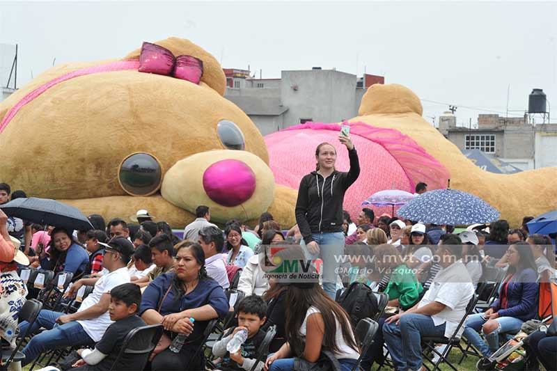 Xonita, la osa de peluche más grande del mundo será exhibida el fin de semana