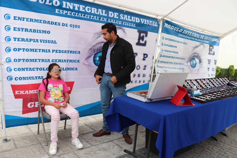 Para este regreso a clases Huixquilucan realiza campaña de salud visual