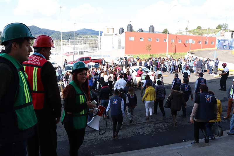 El Municipio de Huixquilucan se sumó al macro simulacro sísmico