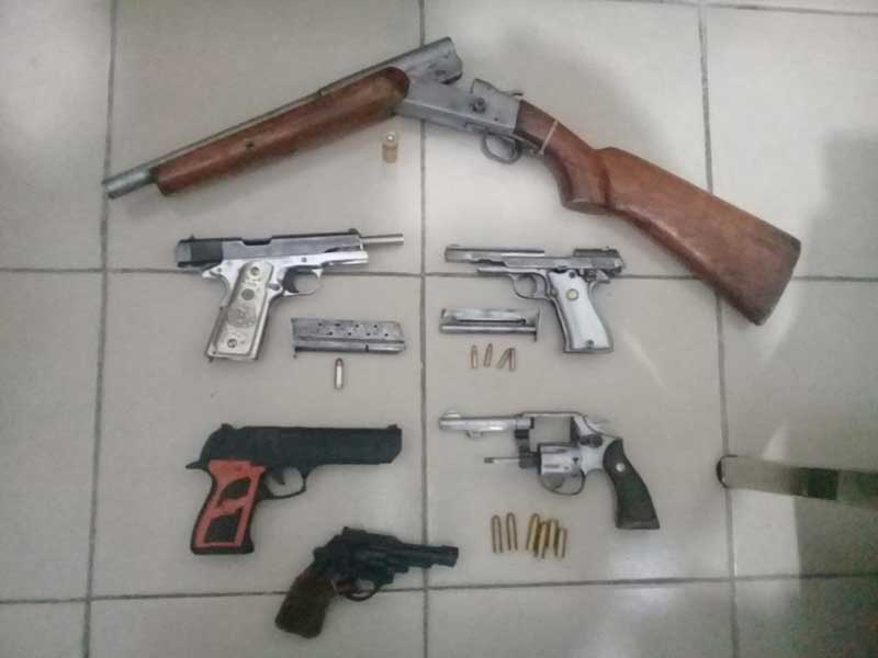 Disparan contra policías en Coatepec Harinas y son detenidos