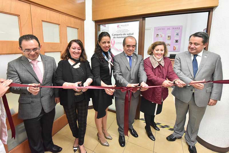 Inauguran Maurilio Hernández y Eva Pareja la sala de lactancia del OSFEM