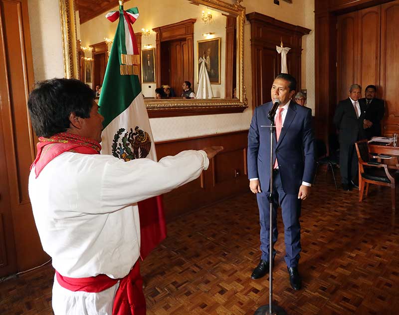Juan García Atilano, representante indígena ante el Ayuntamiento de Toluca