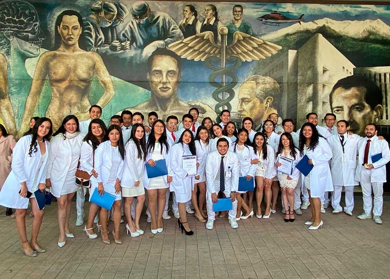 El Centro Médico ALM de Toluca es referente nacional en formación de nuevos médicos