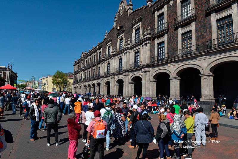 Manifestantes de Ecatepec desquician en primer cuadro de Toluca