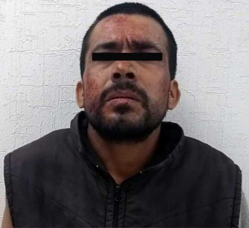 Ingresa a penal sujeto que mató a su esposa con un machete en Tejupilco