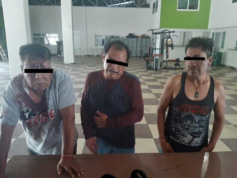 Caen presuntos delincuentes en la Central de Abastos