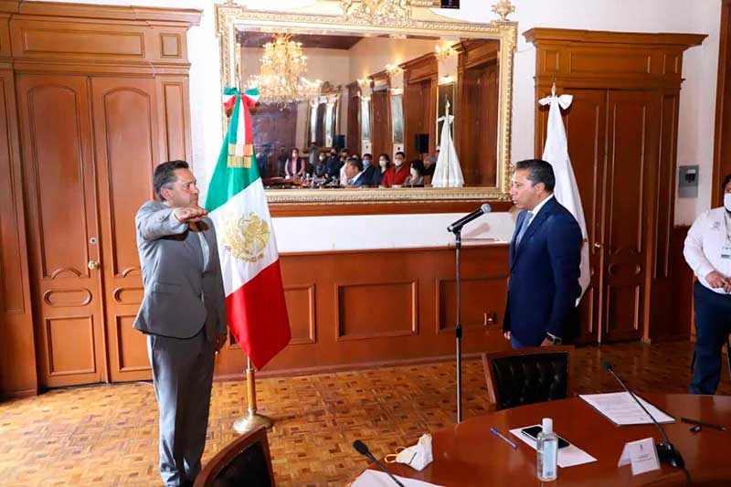 Regresa Ricardo Moreno como Secretario del ayuntamiento de Toluca