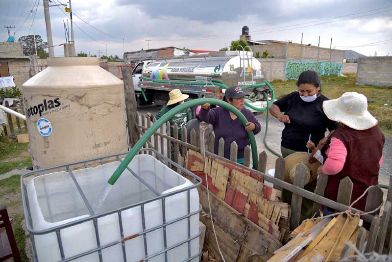 CAEM suministra 33 millones de litros de agua potable por emergencia sanitaria