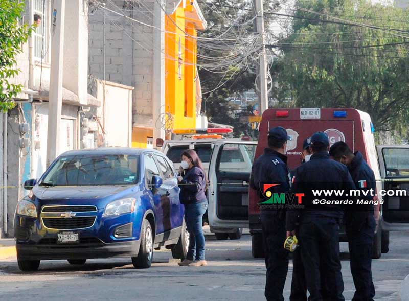 Una mujer es asesinada a balazos en Santa Ana Tlapaltitlán