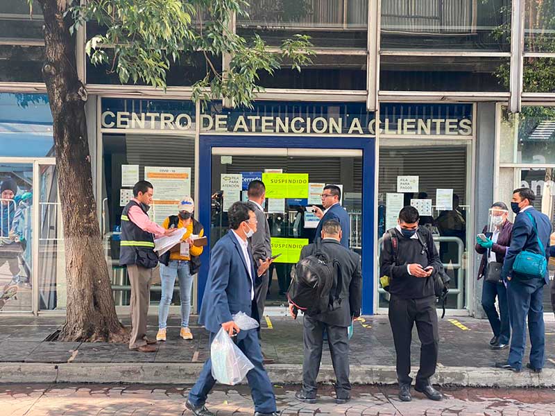 Suspenden locales de Telcel y Banamex en el centro de Toluca