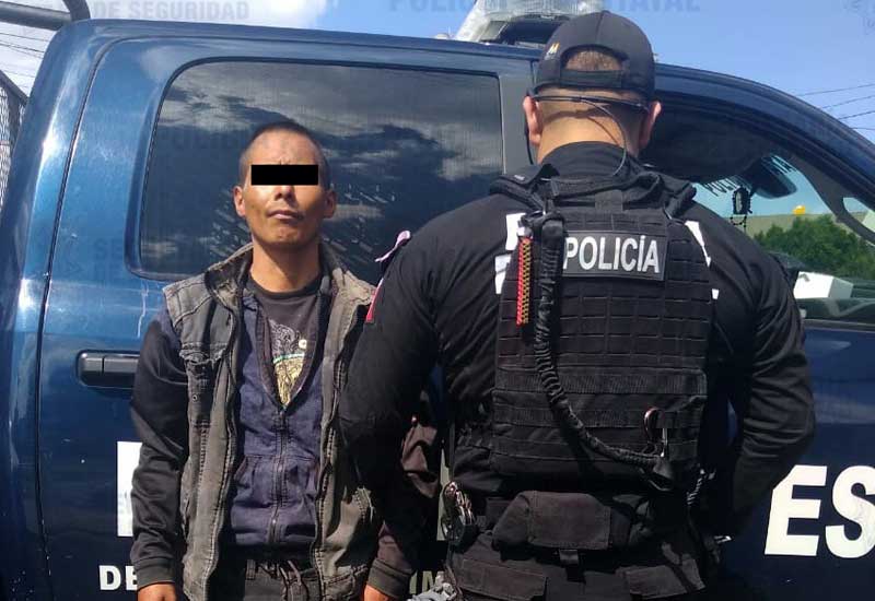 Policías detienen a probable narcomenudista en Toluca