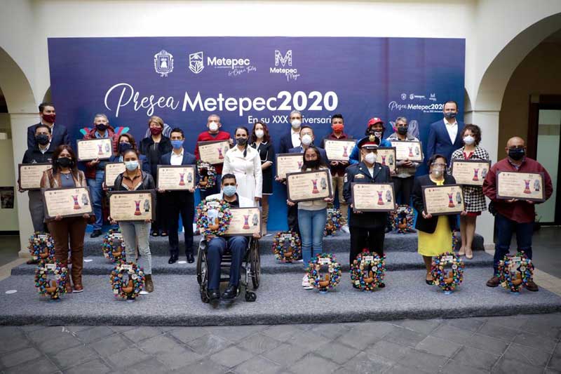 Metepec conmemora 172 aniversario y entrega preseas a ciudadanos destacados