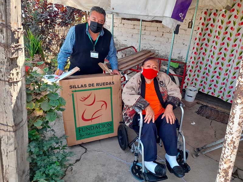 Transforma IFREM grapas de oficina en silla de ruedas