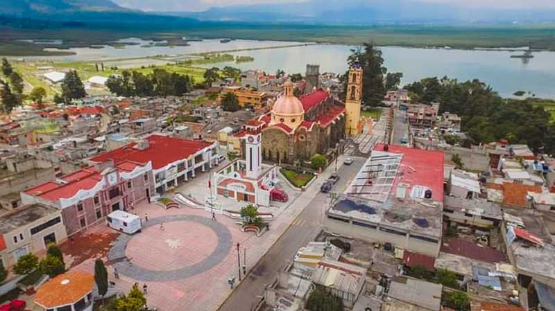 Celebra Almoloya del Río 174 años de vida