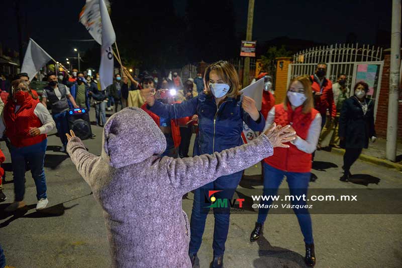 Inició campaña Ana Lilia Herrera en Infonavit San Francisco, Metepec