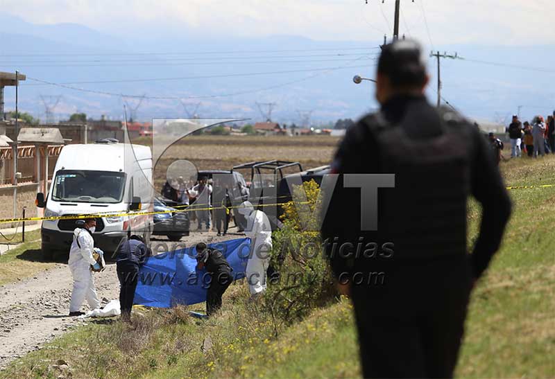 Encuentran a mujer asesinada en San Pablo Autopan, Toluca