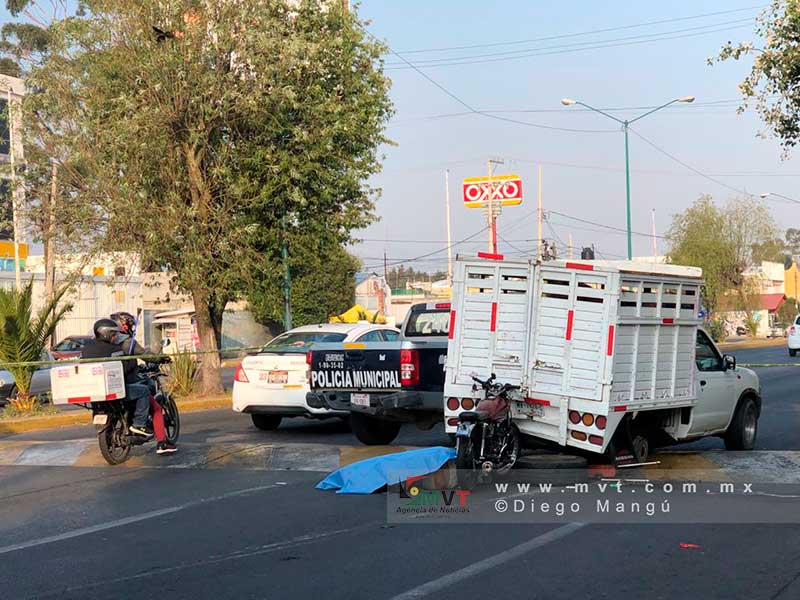 Muere motociclista en la vialidad a Zinacantepec