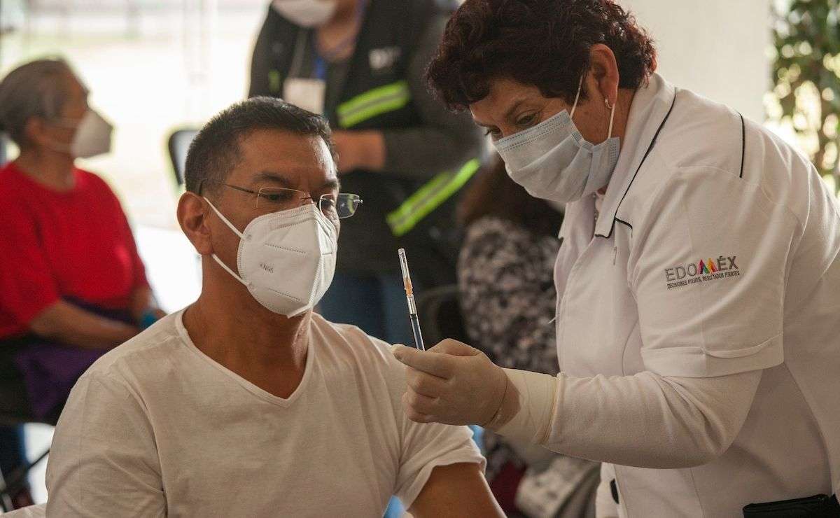 Anuncian fechas y sedes de vacunación para personas de 50 a 59 años en Edomex