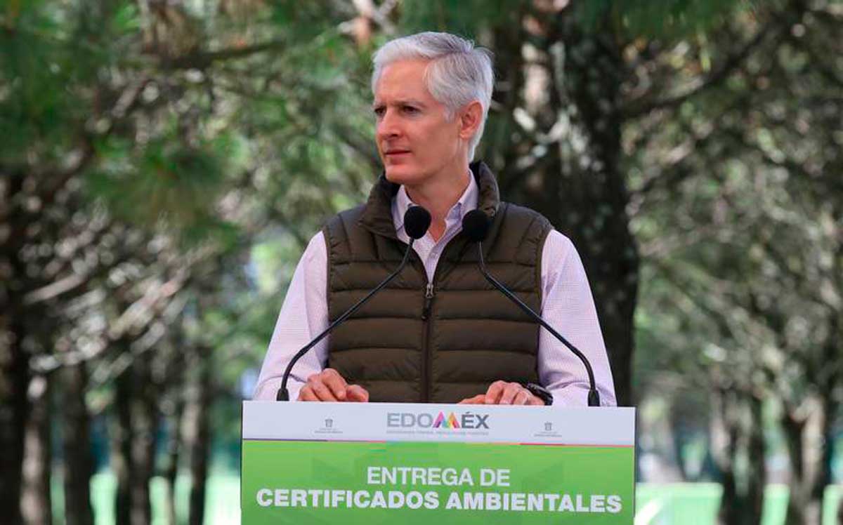 Gobernador del EdoMéx reconoce a hospitales y empresas socialmente responsables