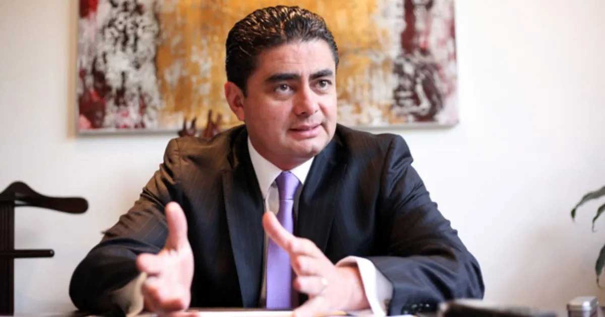 No es cortando cabezas o cobrando venganzas como se seguirá construyendo el PRD: Luis Ángel Espinoza