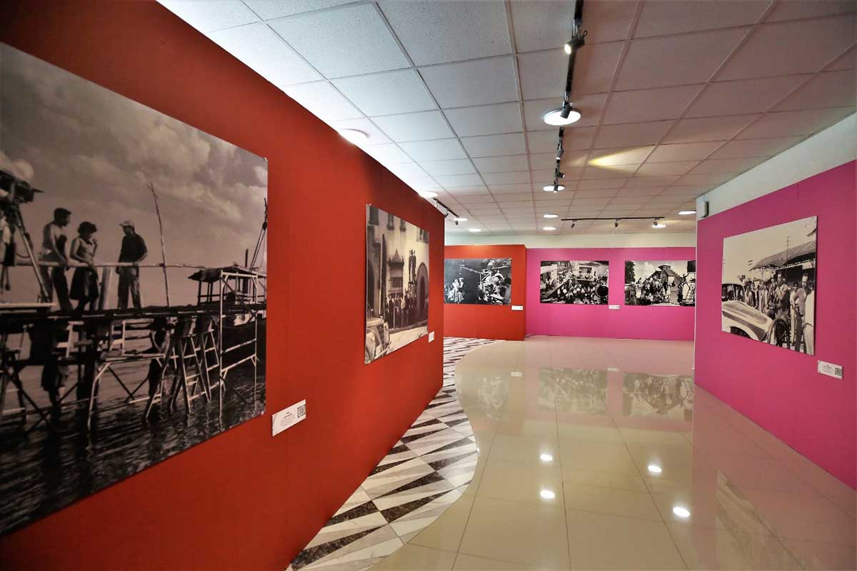 Celebra Cineteca Mexiquense tercer aniversario con exposición fotográfica y conversatorio