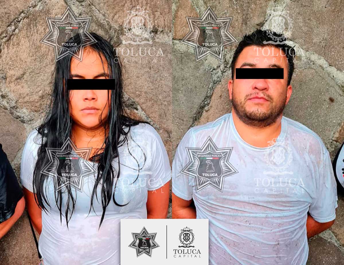 Policía de Toluca detiene a dos personas por portación de arma blanca