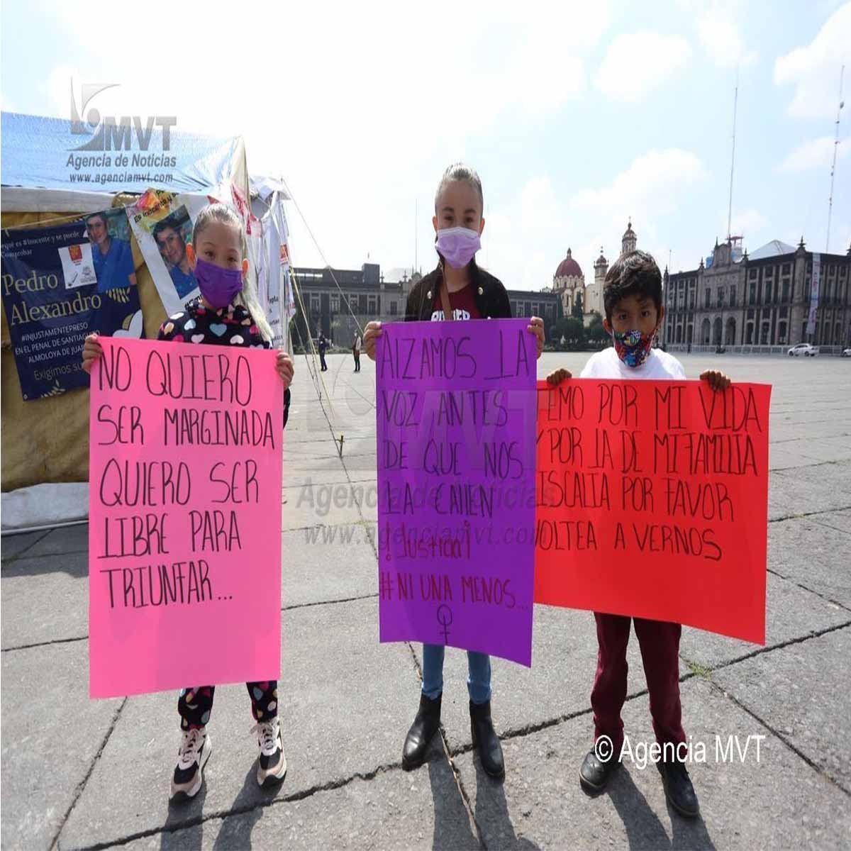 Protesta de comerciantes ambulantes de la Terminal en Toluca