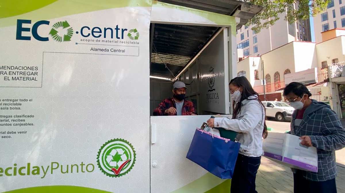 En Toluca operan 14 Ecocentros que reciben residuos reciclables