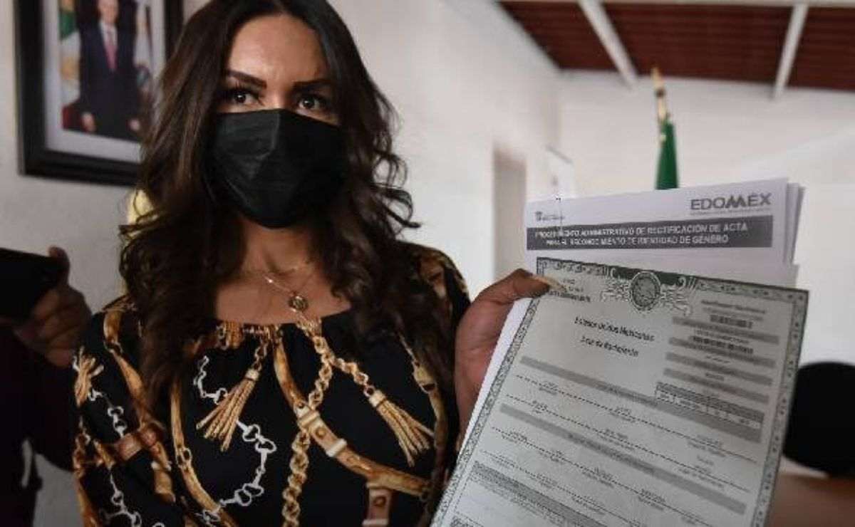 Inician trámites de cambio de identidad en Registro Civil de Toluca