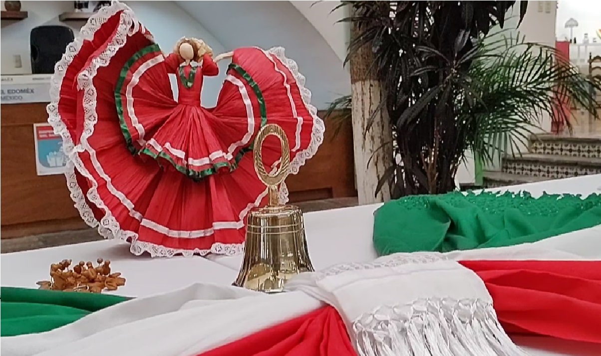 En este mes patrio conoce las artesanías que realizan en el Edomex