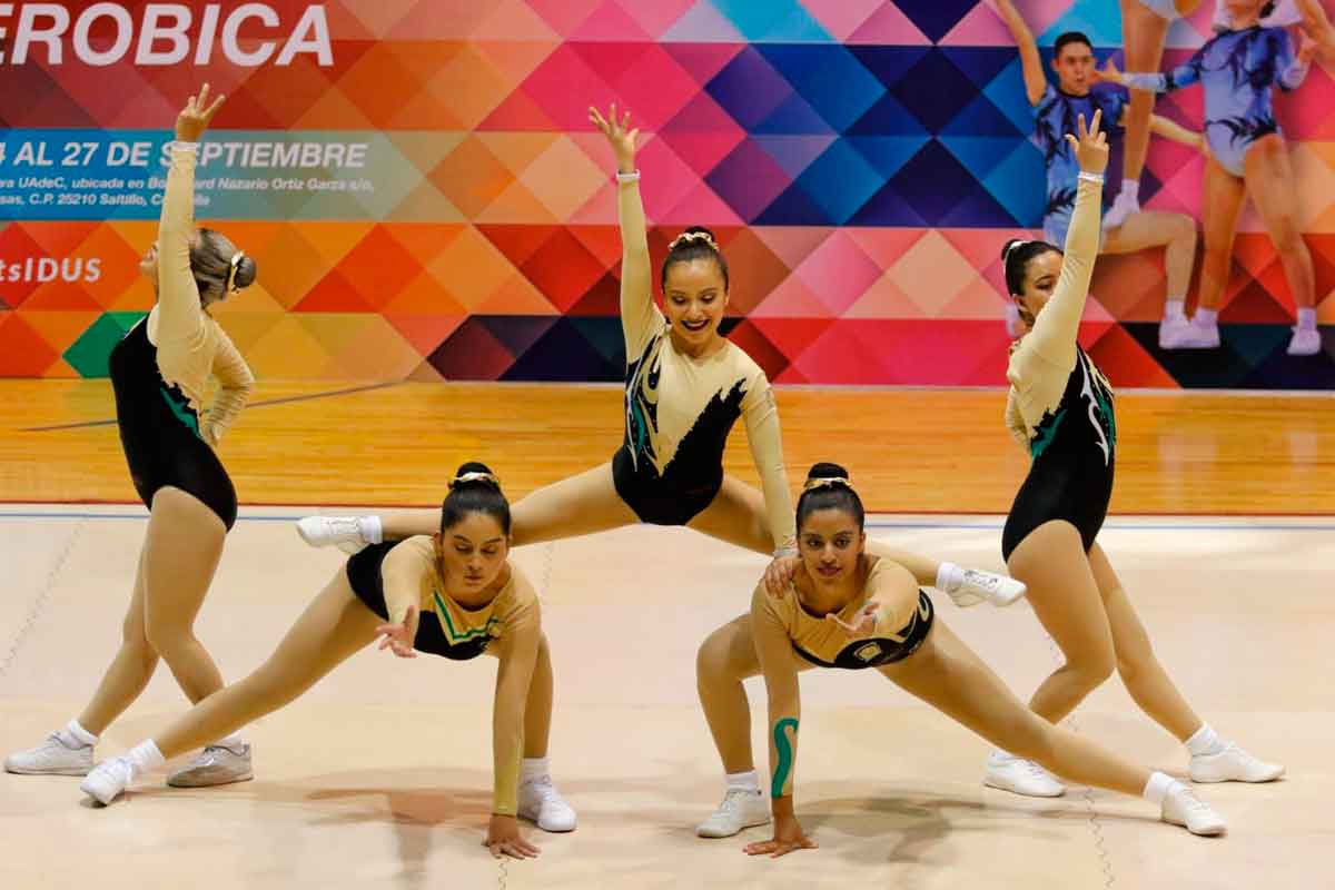 Gimnastas de UAEMex ganan medallas en competencia nacional 