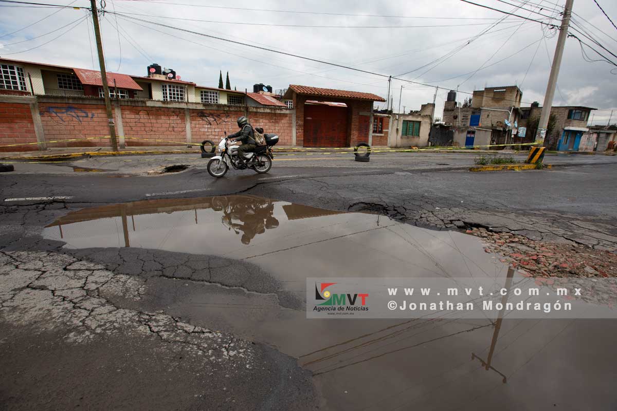 Usan georadar para analizar hundimiento en la zona industrial de Toluca