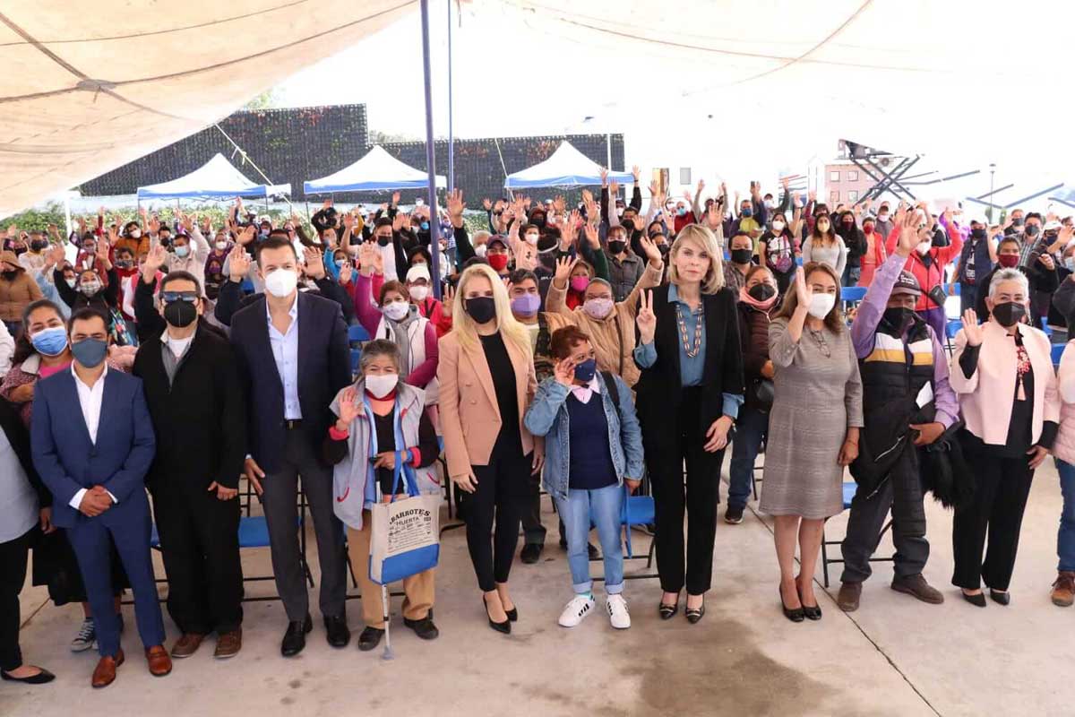 Huixquilucan entrega la tarjeta "Necesidades especiales" a personas con discapacidad