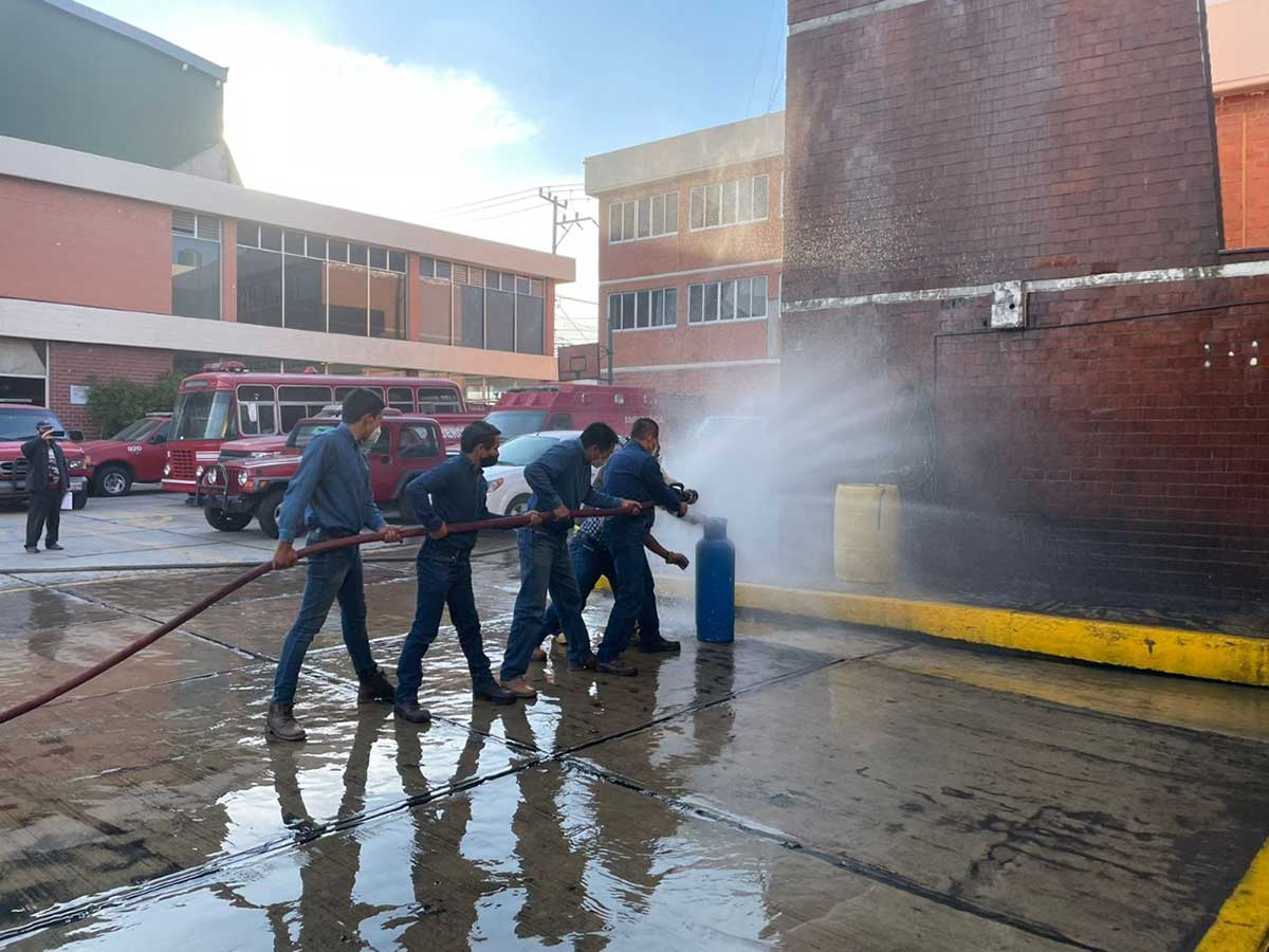 Protección Civil Toluca capacita empleados de empresas de Gas LP