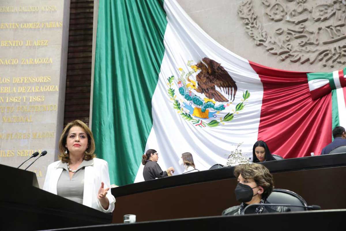 La Diputada Ana Lilia Herrera Anzaldo, pidió sean aplicadas vacunas y pruebas rápidas gratuitas a niños y adolescentes estudiantes