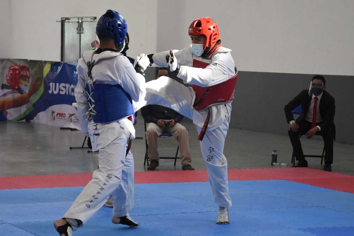 Edoméx recibe Taekwondoínes de Nuevo León y Puebla para encuentro